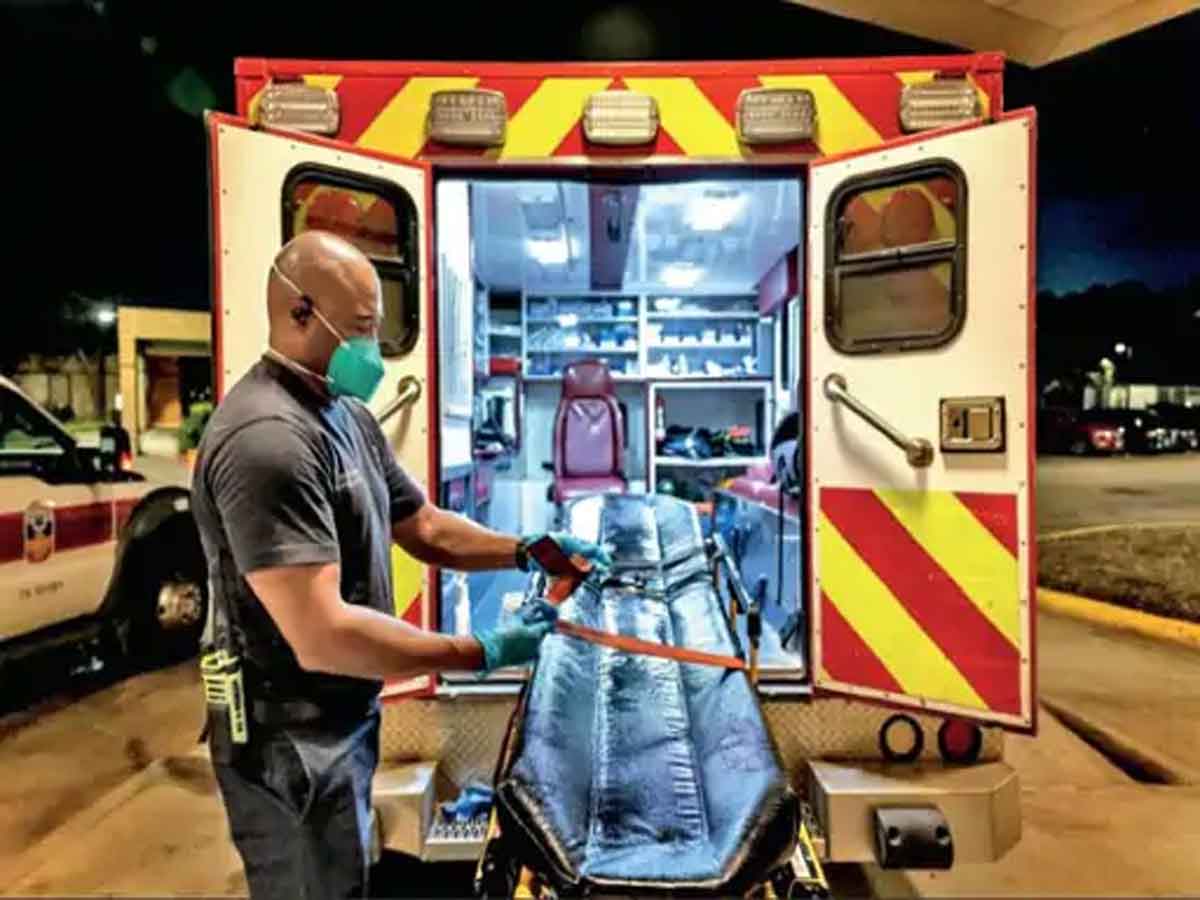 Cases decreased: తగ్గుముఖం పట్టిన కొవిడ్‌ కేసులు