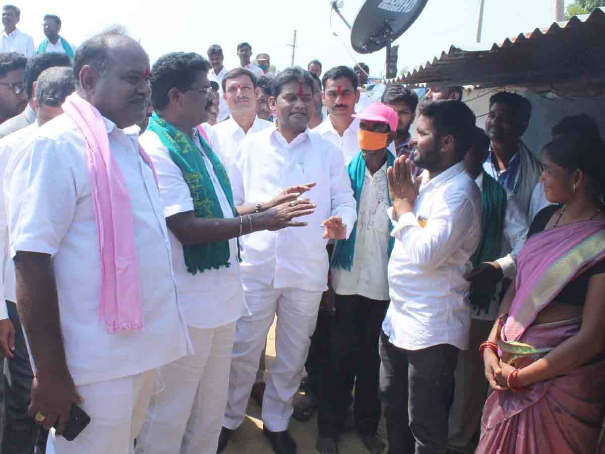 దళితులు బాగుపడితే ముందుగా సంతోషించేది సీఎం కేసీఆరే ..ఎమ్మెల్యే హన్మంత్‌షిండే