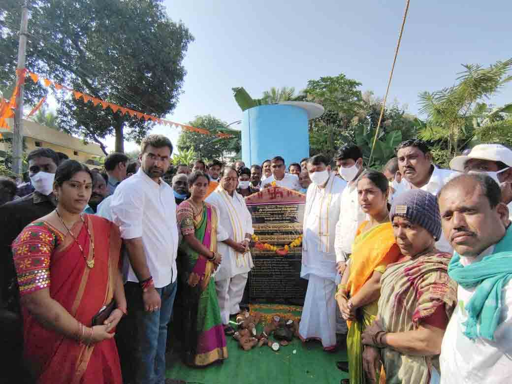 మానవత్వాన్ని కాపాడి మంచిని పెంచేందుకే ఆలయ నిర్మాణాలు..