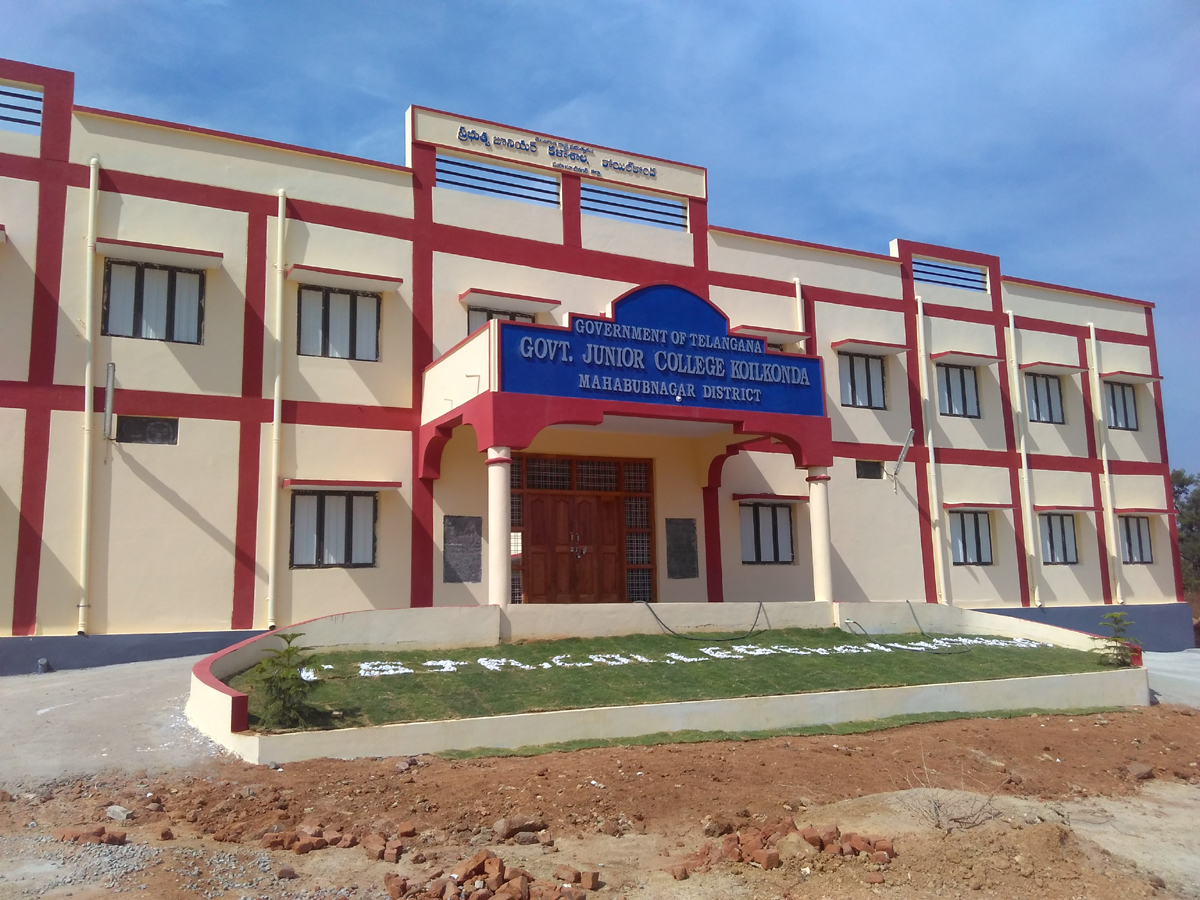 గెస్ట్‌ లోచ్చాకరు