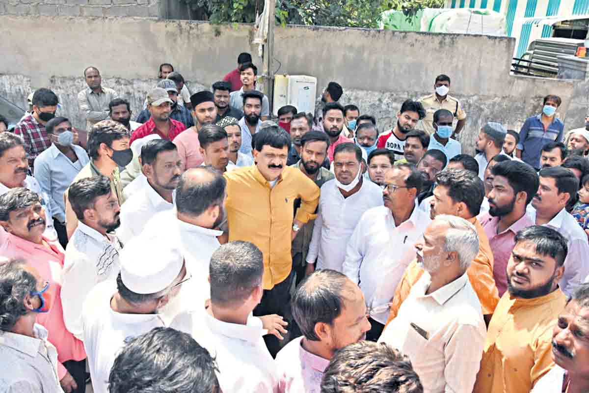 ప్రజా సమస్యల పరిష్కారమే లక్ష్యం