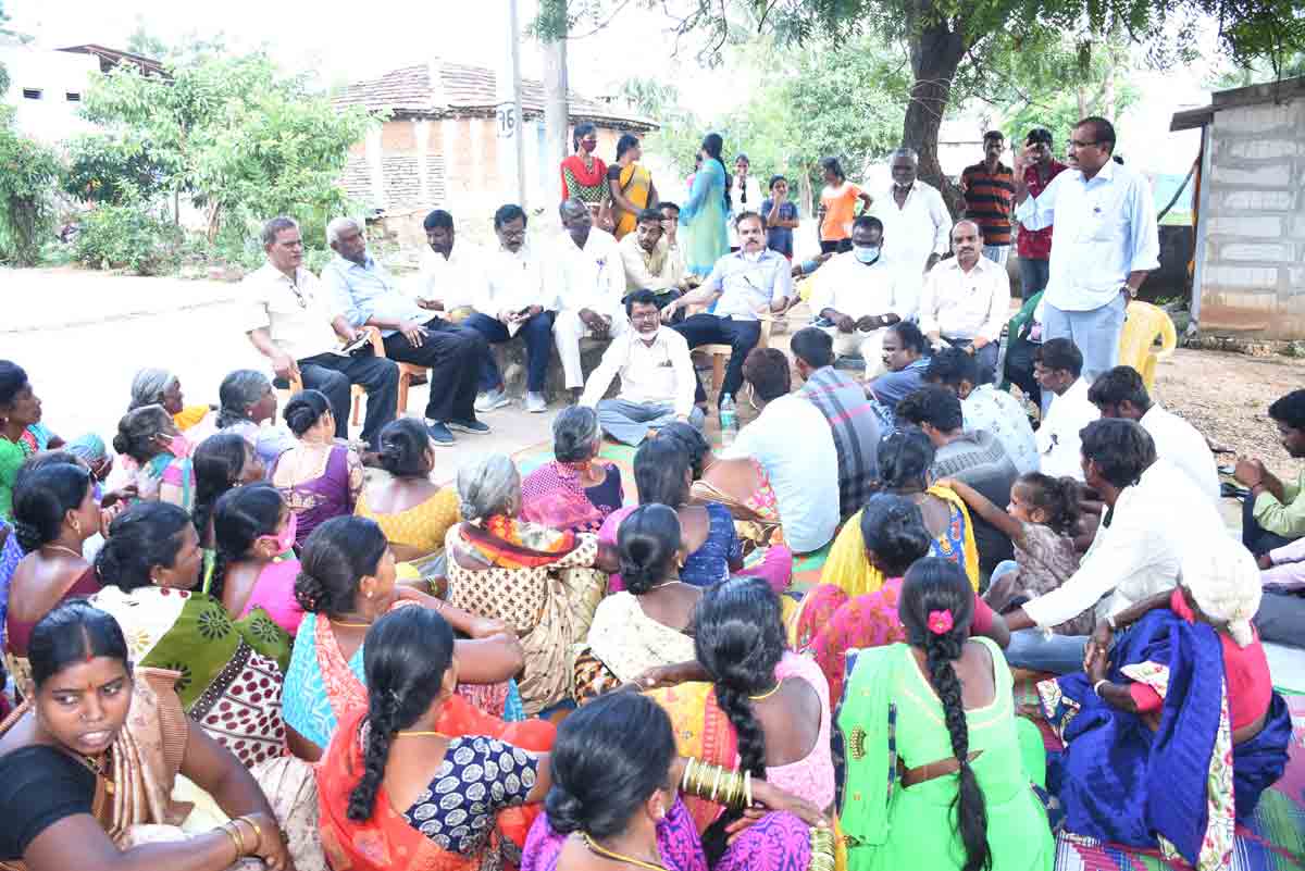 అడుగకున్నా అన్నీ ఇవ్వడం సీఎం కేసీఆర్‌ దార్శనికతకు నిదర్శనం