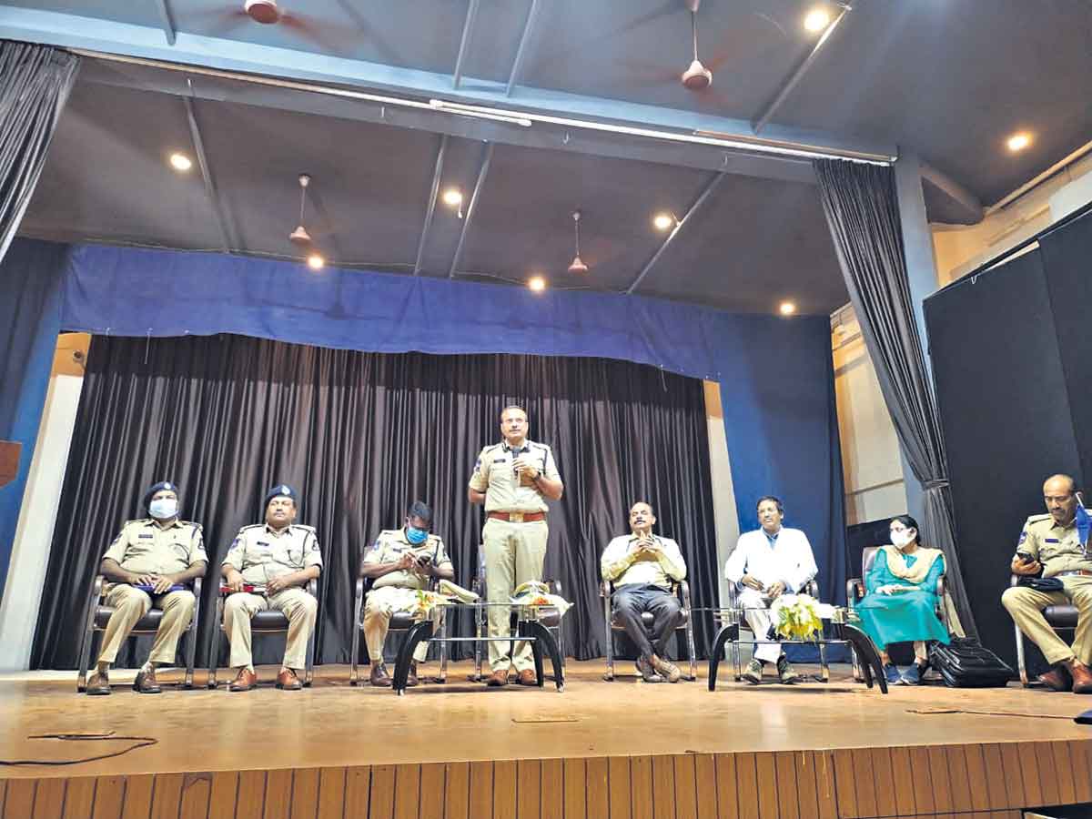 మాదక ద్రవ్యాల నిర్మూలనే లక్ష్యం