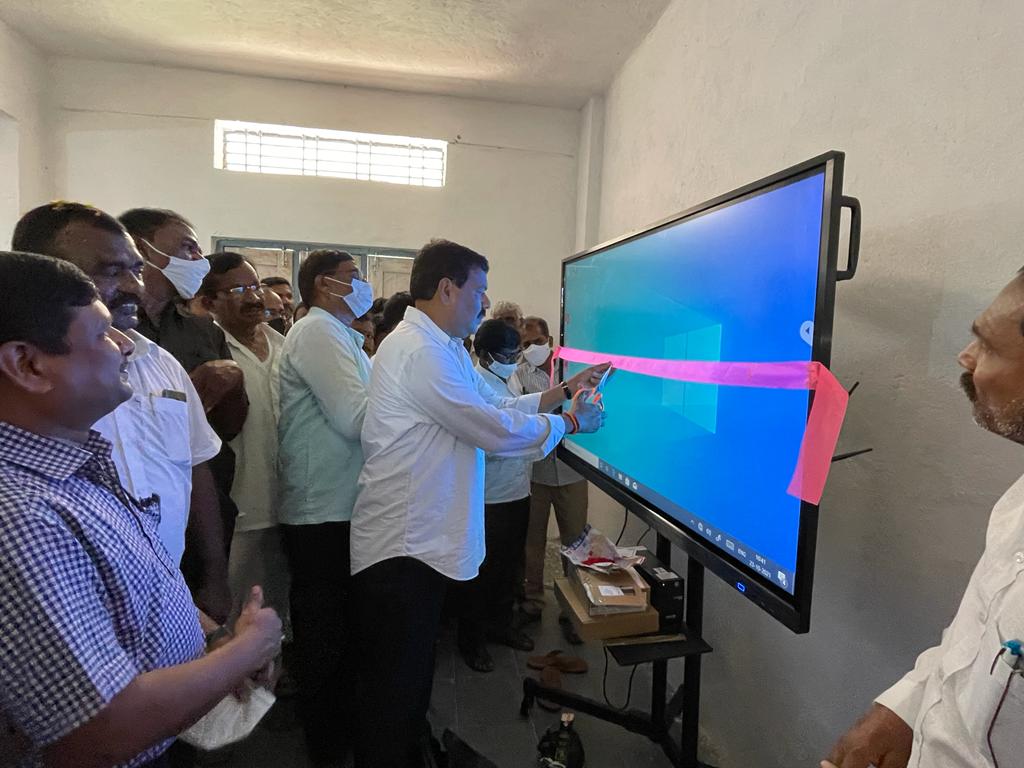 విద్యాభివృద్ధికే ప్రభుత్వ లక్ష్యం: ఎమ్మెల్యే బీరం హర్షవర్ధన్‌రెడ్డి