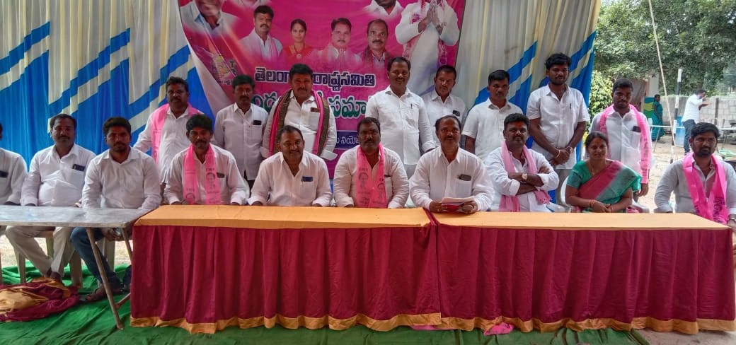 Munugodu: సుంకిశాల సర్పంచ్ పార్టీ నుంచి బహిష్కరణ