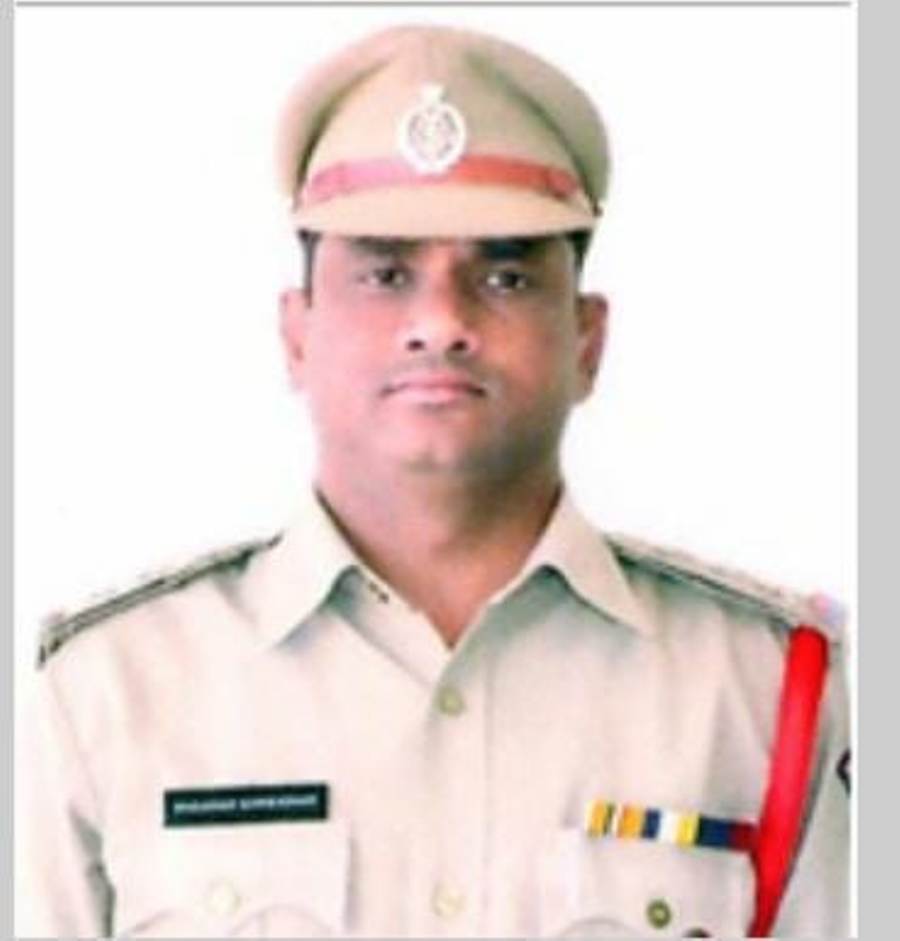 Hyderabad | నార్సింగ్ సీఐ, ఎస్‌ఐపై సస్పెన్షన్ వేటు