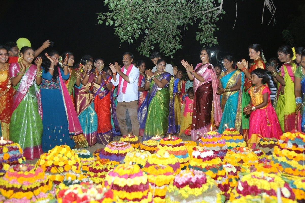 Huzurabad | చెల్పూర్‌లో పద్మాదేవేందర్‌ రెడ్డి సందడి..