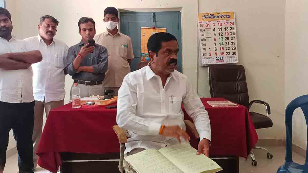 కోరం లేకుండా తీర్మానం ఎలా ఆమోదిస్తారు?