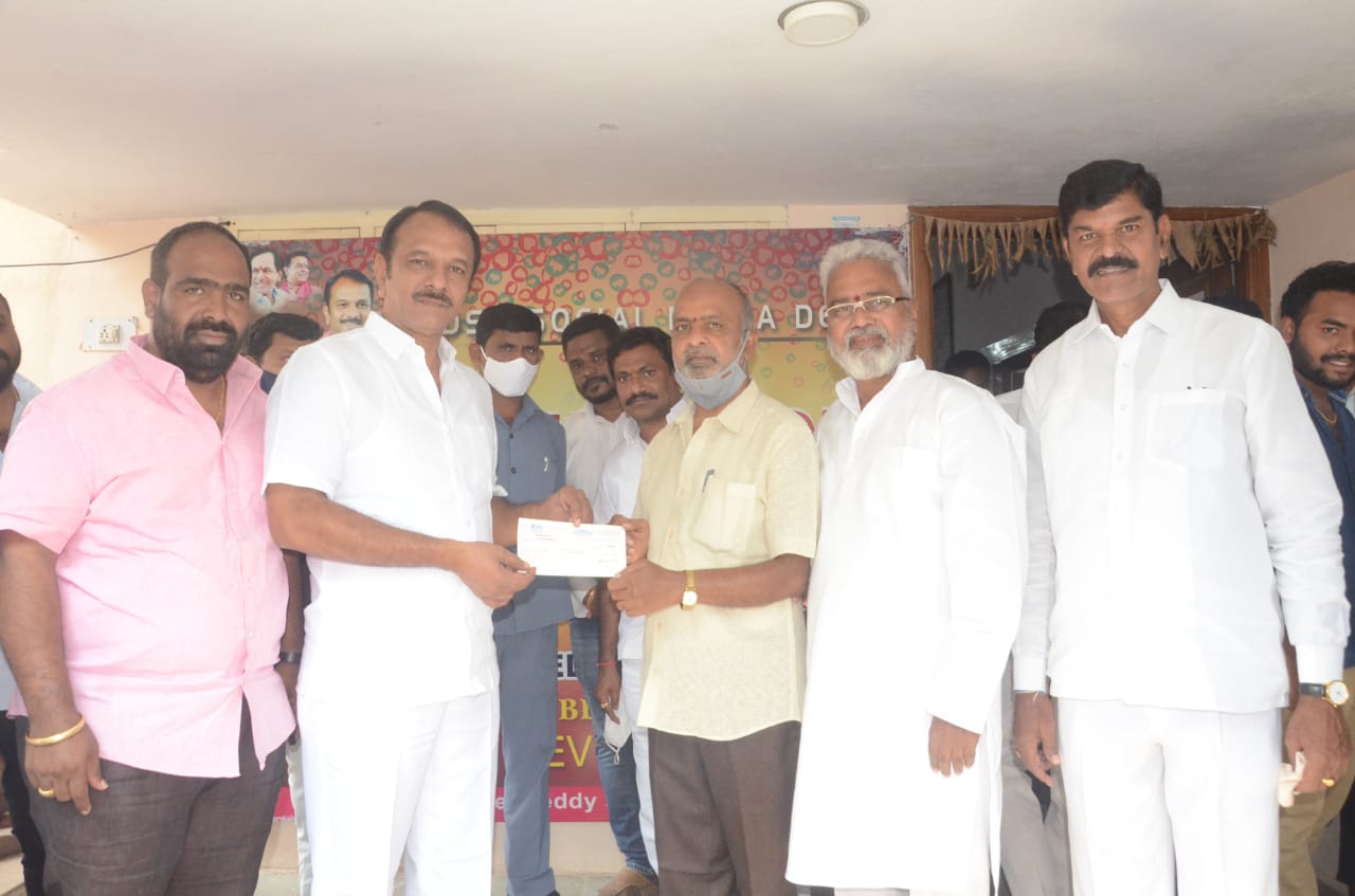 Cmrf | సీఎం స‌హాయ‌నిధి ఆప‌ద‌లో ఆత్మ‌బంధువు