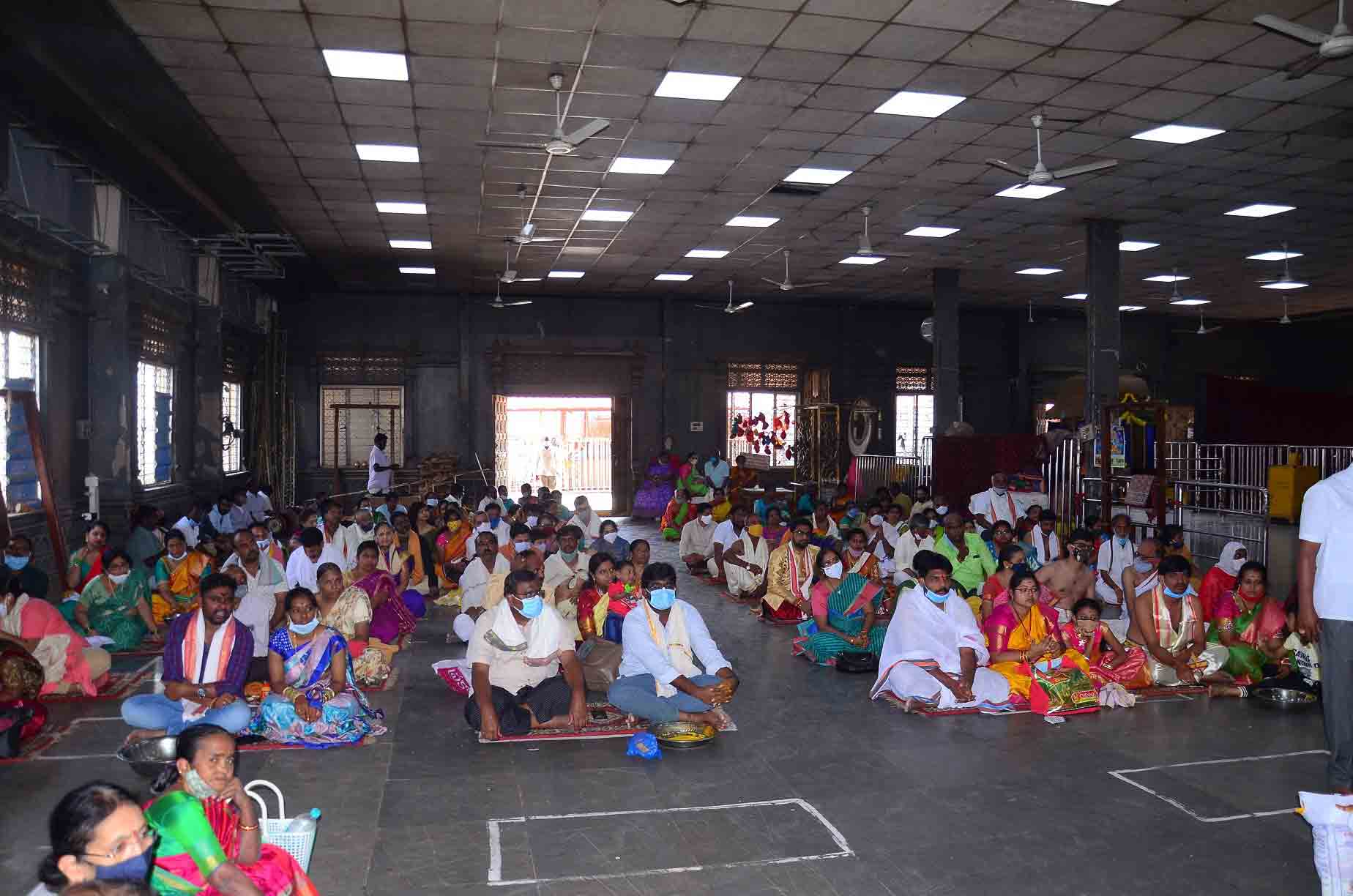 Yadadri: శ్రీవారి ఖజానాకు రూ. 7,91,225 ఆదాయం