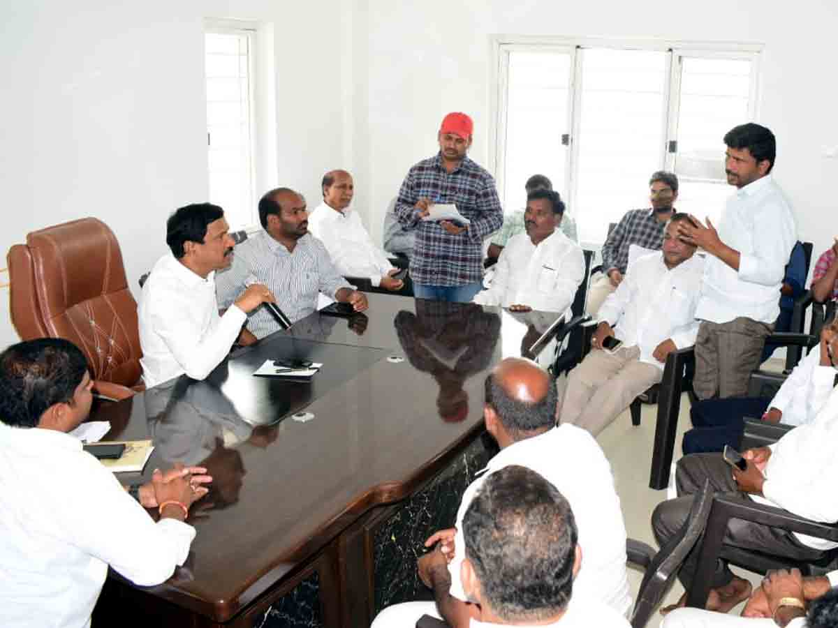 Kodangal : అధికారులు ప్రజలకు అందుబాటులో ఉండాలి.. ఎమ్మెల్యే నరేందర్‌రెడ్డి