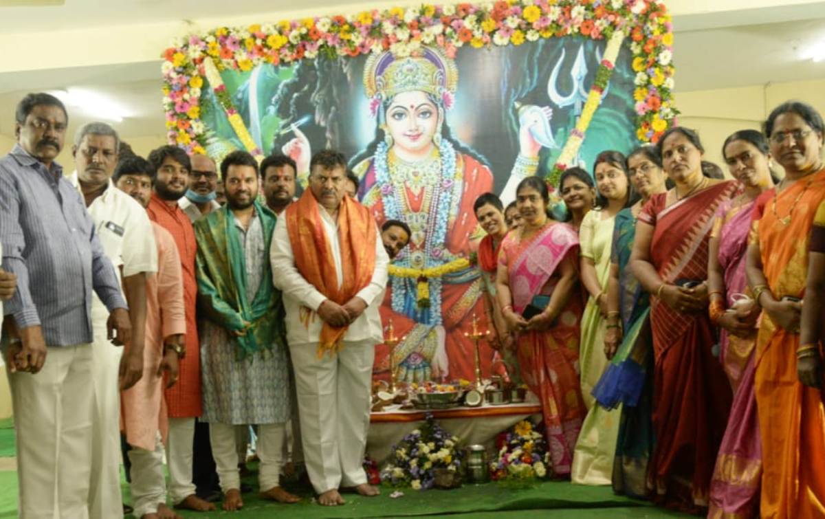 Shanthi pooja | ఆధ్యాత్మిక చింతనతోనే మానసిక ప్రశాంతత : ఎమ్మెల్యే ముఠా గోపాల్‌