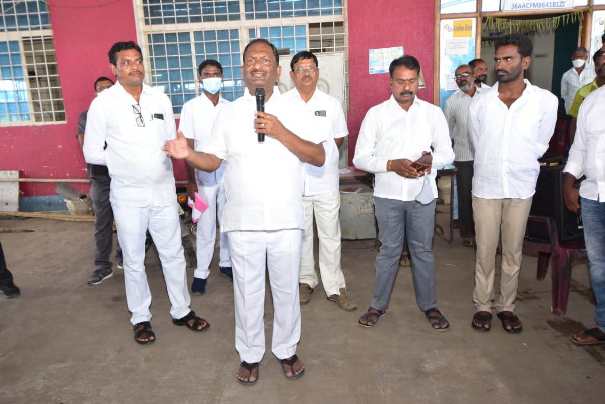 Huzurabad | కార్మిక సంక్షేమానికి కట్టుబడి ఉన్నం : మంత్రి కొప్పుల