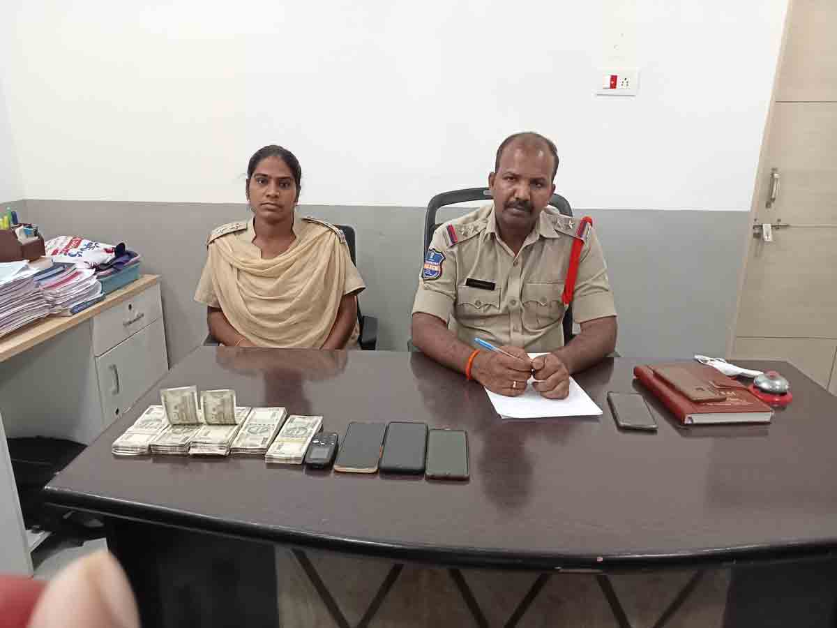 క్రికెట్‌ బెట్టింగ్‌ రాయుళ్ల అరెస్ట్‌