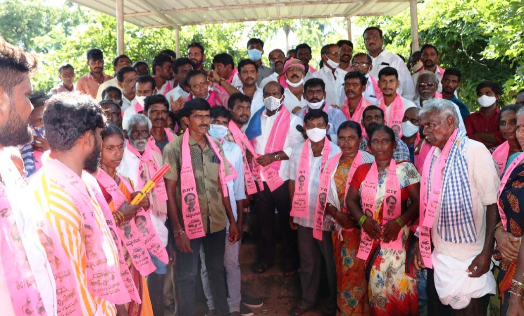 KETHEPALLI: అభివృద్ధి చూసి టీఆర్ఎస్‌లో చేరికలు.. ఎమ్మెల్యే చిరుమర్తి లింగయ్య