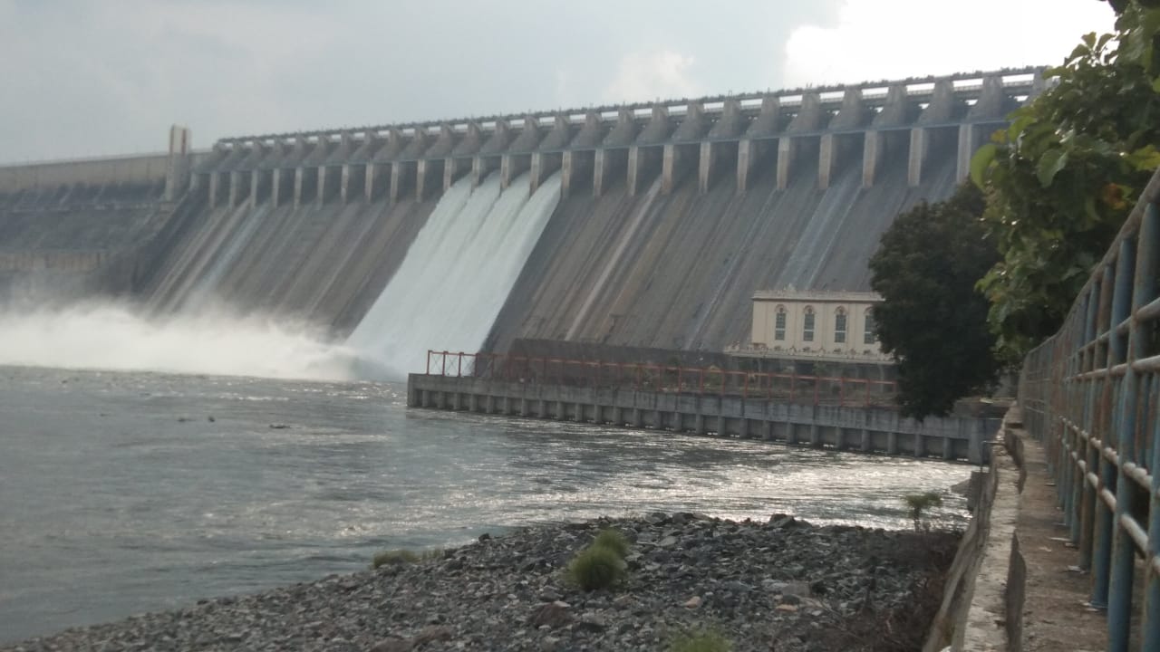 NagarjunaSagar: 4 గేట్ల ద్వారా నీటి విడుదల
