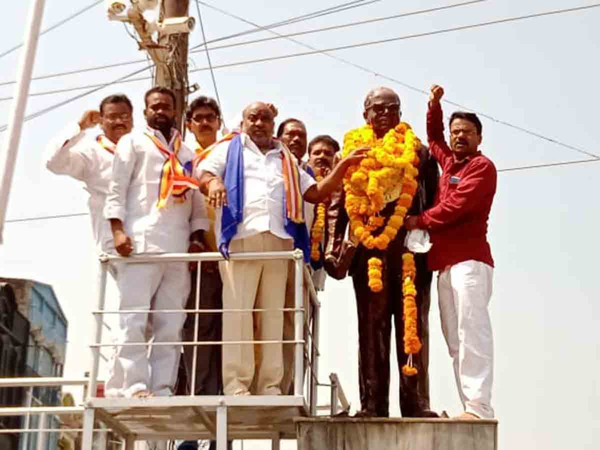 బుద్ధ భగవానుని ఆశయాలను ఆచరించాలి.. ఎమ్మెల్యే జోగు రామన్న