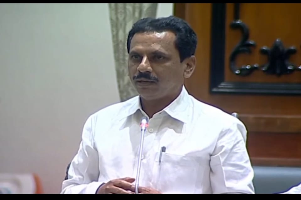 Devarakonda: పాలటెక్నిక్ కళాశాల మంజూరు చేయండి: ఎమ్మెల్యే  రవీంద్రకుమార్