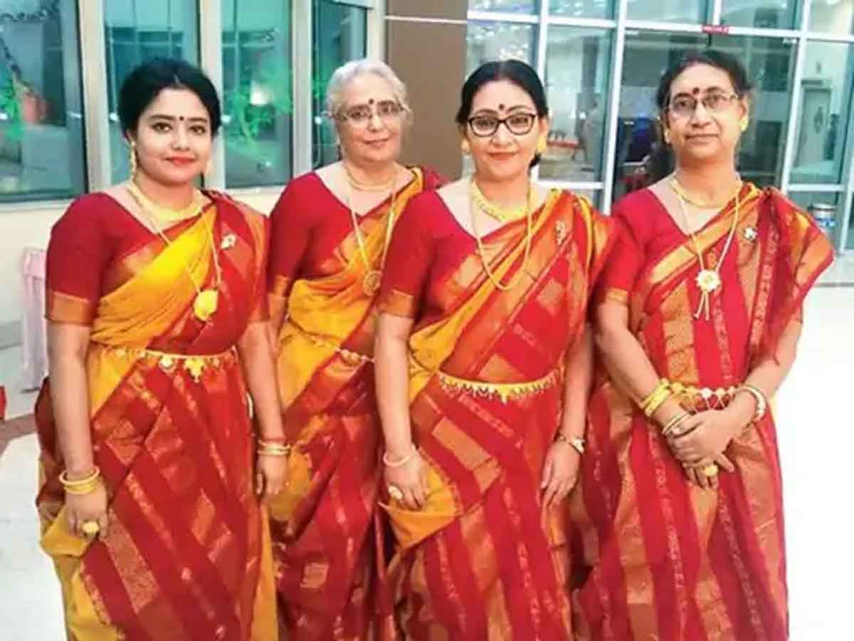 Mothers for Mother godess : అమ్మల చేతితో అమ్మకు పూజలు.. కోల్‌కతాలో కొత్త సంప్రదాయం