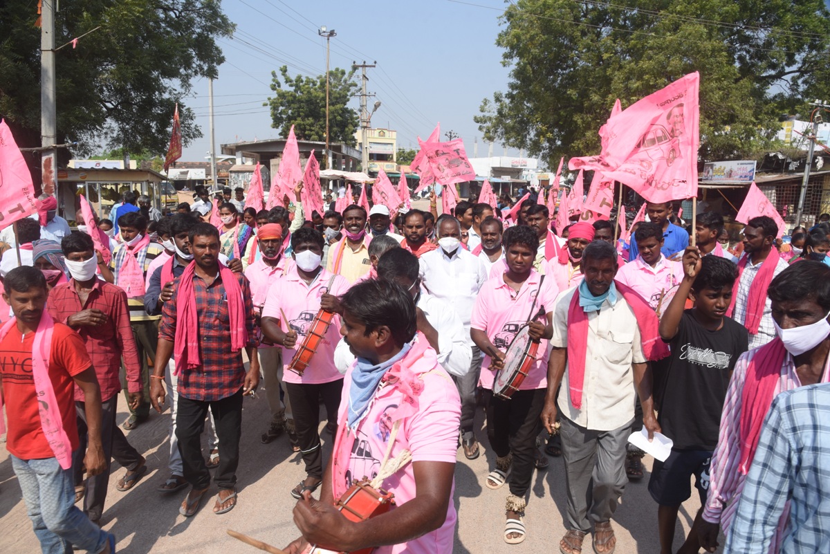 Huzurabad | ప్రతీ అడుగు టీఆర్‌ఎస్ వైపే