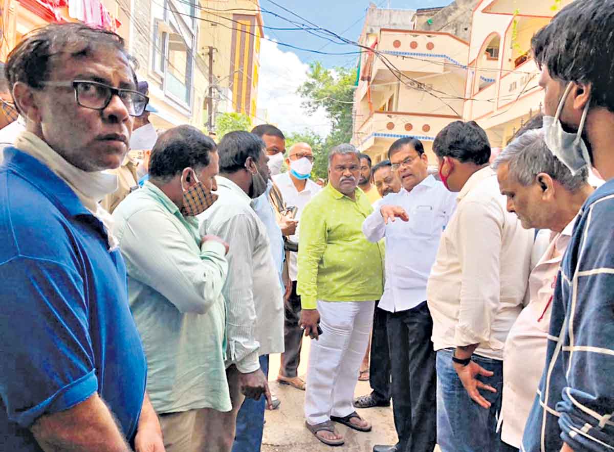 మౌలిక వసతుల కల్పనలో రాజీపడే ప్రసక్తేలేదు