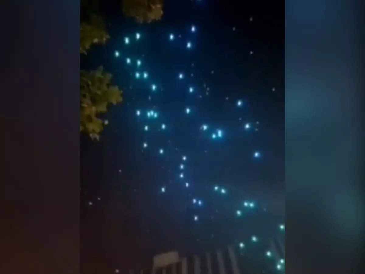 Drone Rain : చైనాలో డ్రోన్ల వర్షం.. లైట్‌షోలో ఘటన