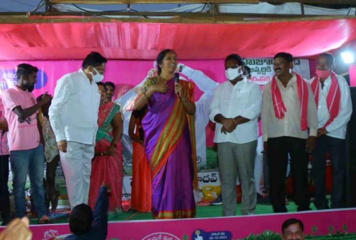 Huzurabad | ధరలు పెంచిన బీజేపీకి ఓటుతో బుద్ధిచెప్పాలి : ఎమ్మెల్యేలు పద్మాదేవేందర్‌రెడ్డి