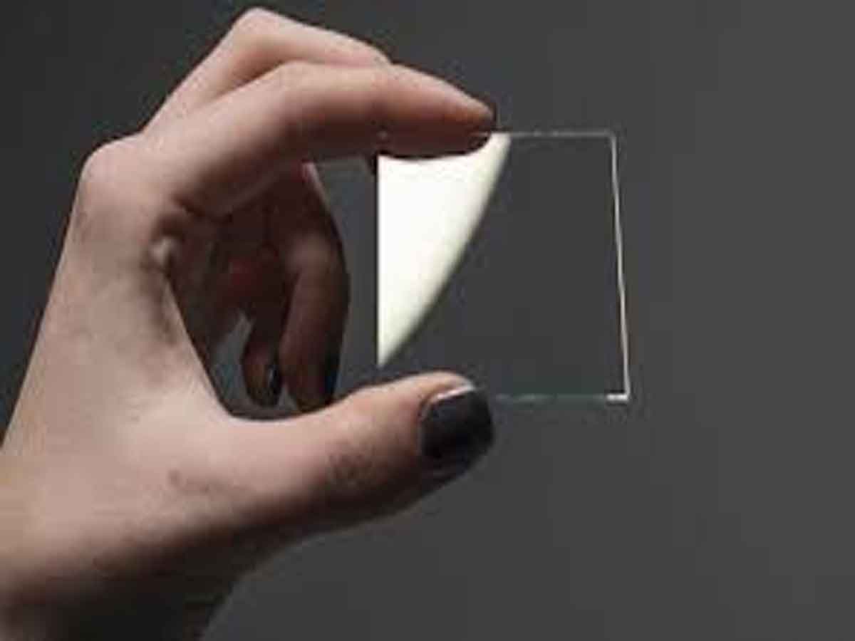 Strongest Glass : ఈ గాజు మహా బలమైనది.. ఫోన్ స్క్రీన్లుగా వస్తే పగిలే సమస్య ఉండదంట!