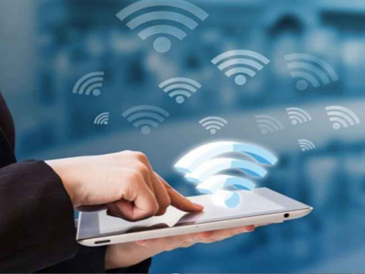 Free wifi : ఉచిత వైఫై తీసుకుంటున్నారా? అయితే, మీ ఫోన్‌ ప్రమాదంలో పడ్డట్లే..! ఎలాగంటే..