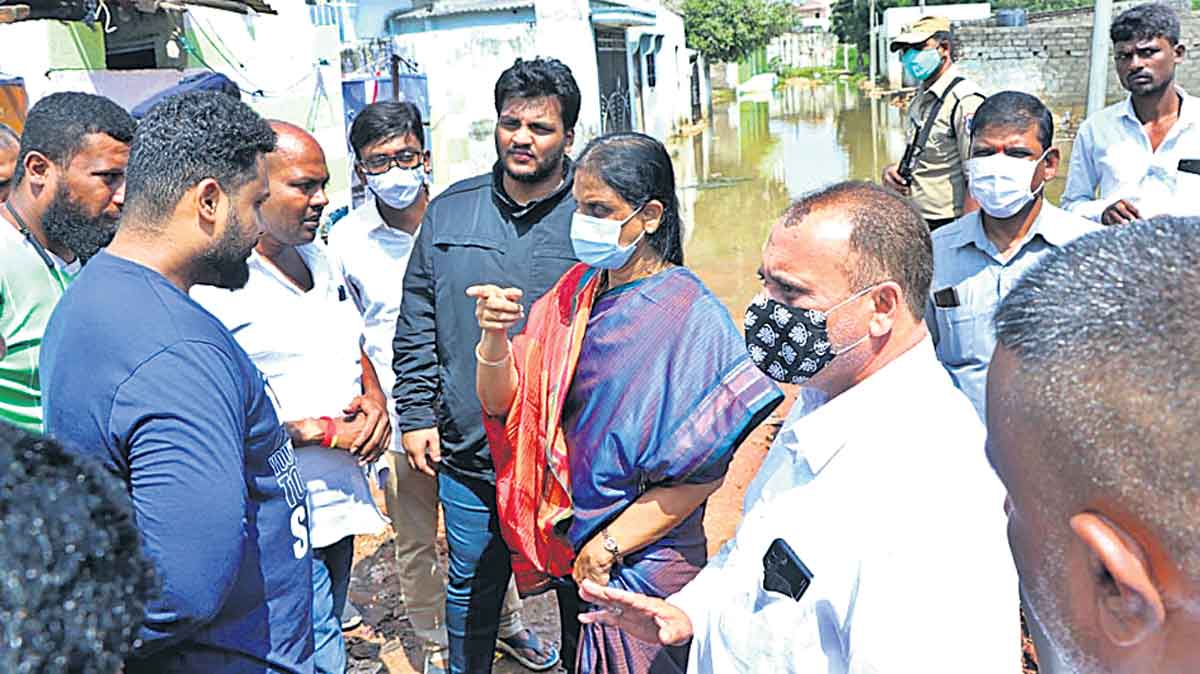 చెరువుల అనుసంధానంతోనే ముంపు సమస్యకు పరిష్కారం