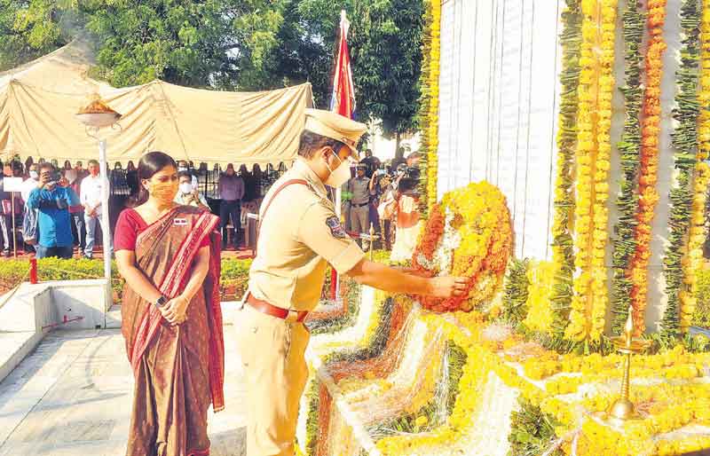 అమరం.. వారి త్యాగం