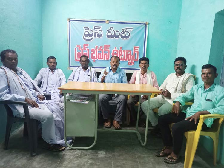 పండుగలకు నిధులిచ్చినమొదటి సీఎం కేసీఆరే