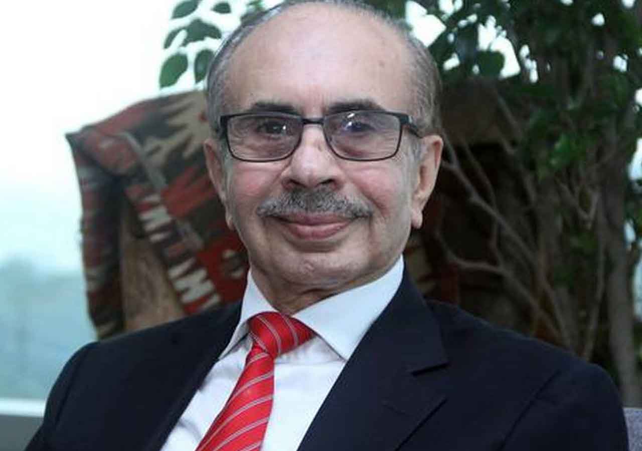 Godrej on Division | గోద్రేజ్ ఫ్యామిలీలో చీలిక‌.. విభ‌జ‌న దిశ‌గా గ్రూప్‌?!