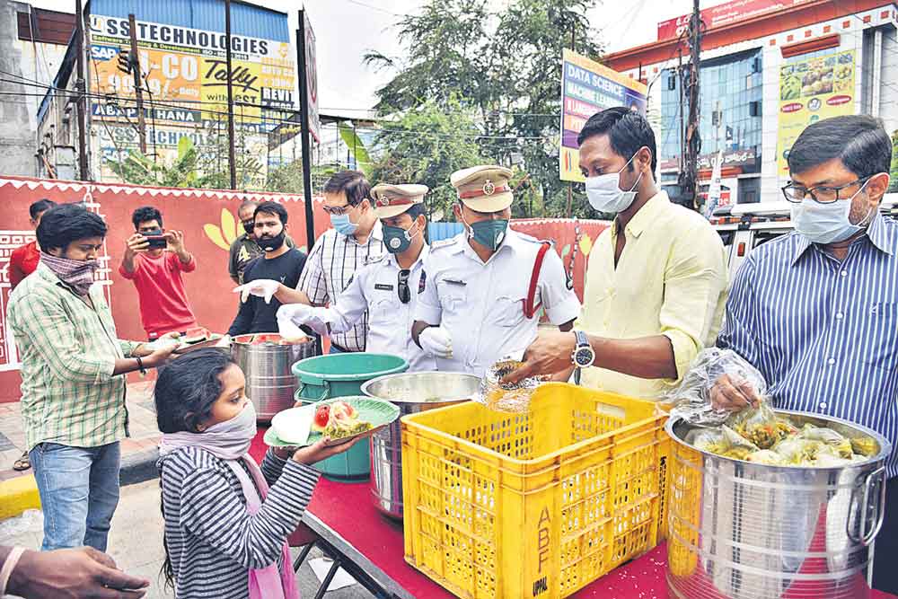 పరిమళించిన మానవత్వం