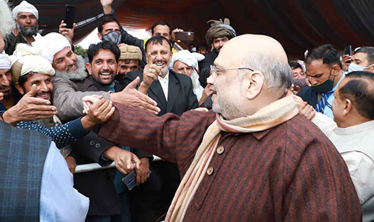 Amit Shah @ Sri Nagar | బుల్లెట్ ప్రూఫ్ తొల‌గించిన అమిత్‌షా.. స్వేచ్ఛ‌గా మాట్లాడాల‌ని కోరుకుంటున్నా..