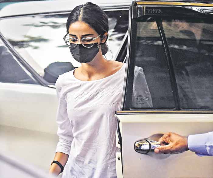 ఎన్సీబీ ముందుకు అనన్య పాండే