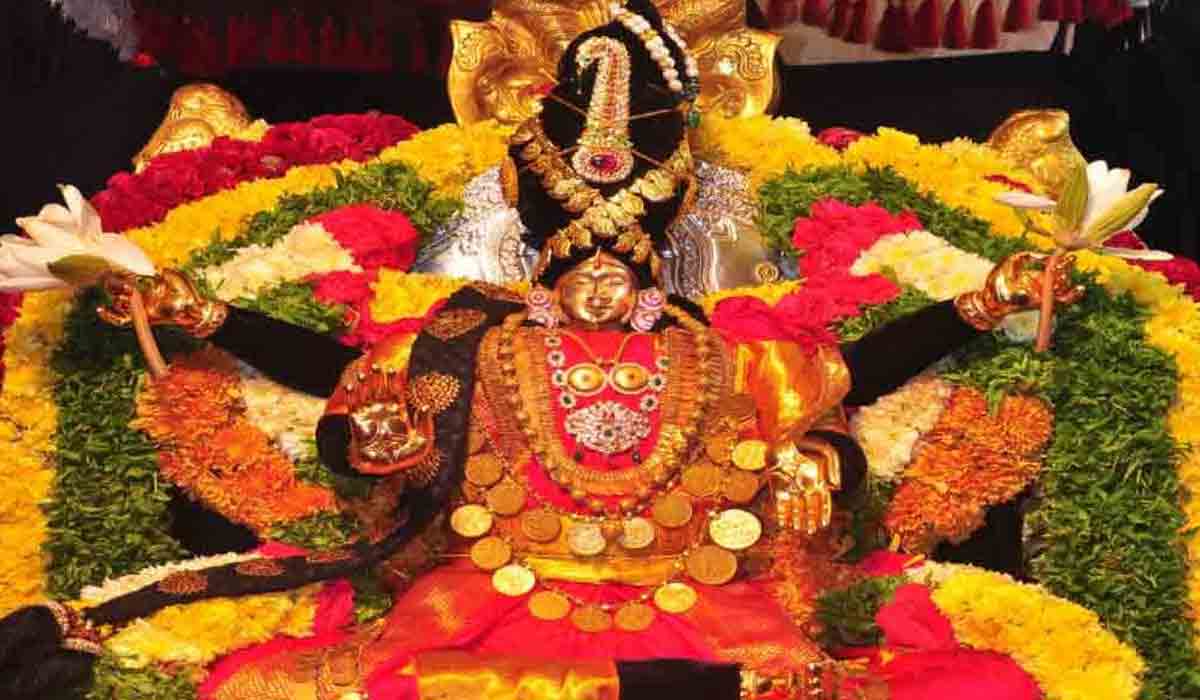 Bhadrachalam | సంతాన లక్ష్మి అలంకారంలో అమ్మవారు