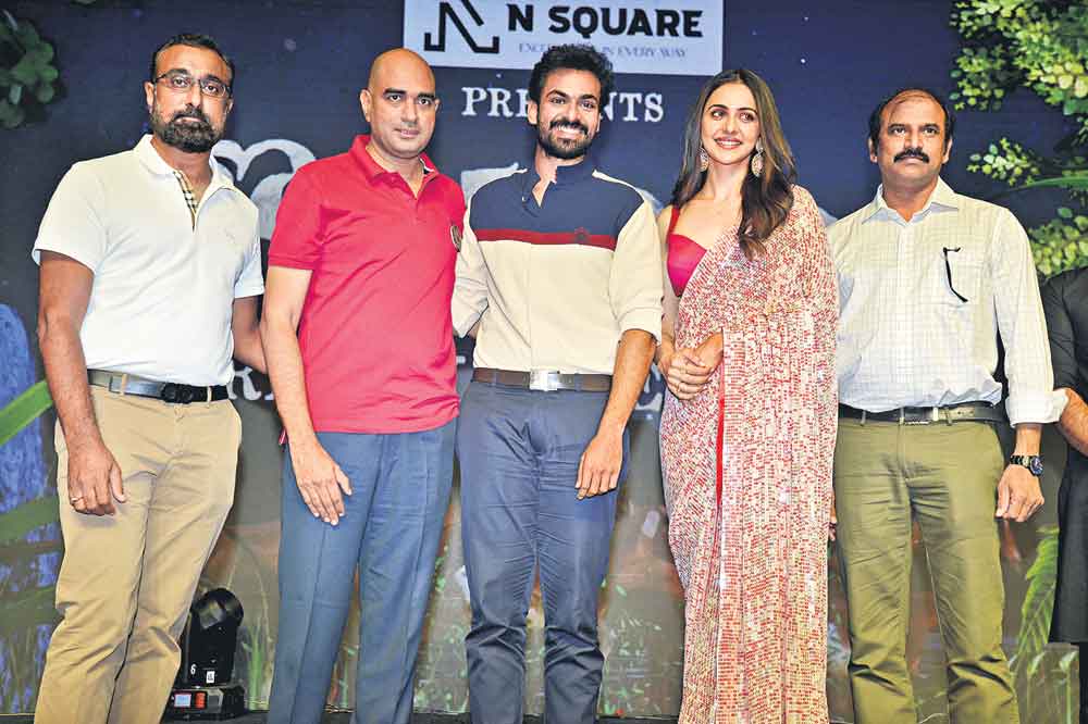 మనలో ఒకడి కథ ఇది