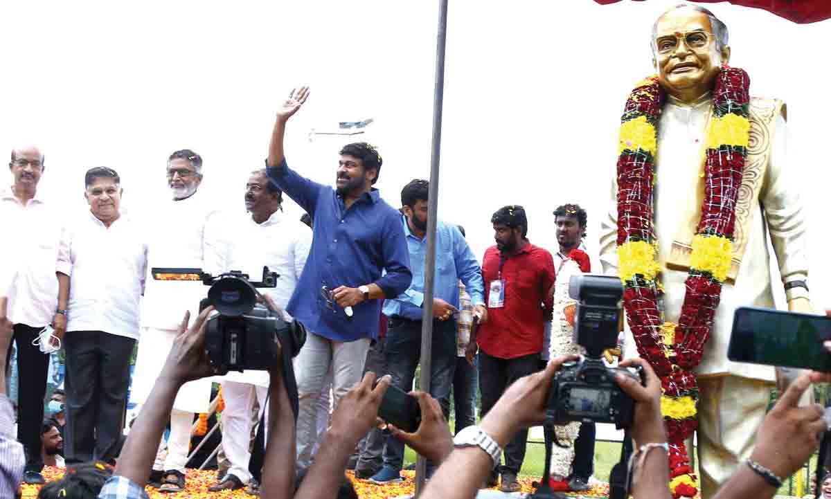 Chiranjeevi | గ‌ర్వంగా చెబుతున్నా అది నా సొంత డ‌బ్బు: చిరంజీవి