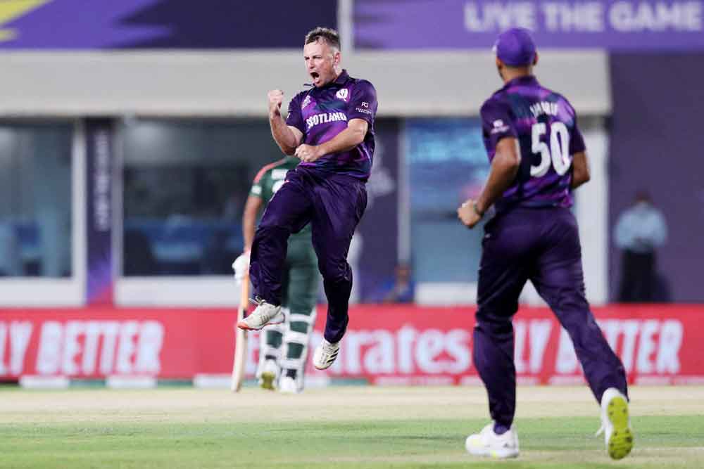 బంగ్లాకు షాక్‌