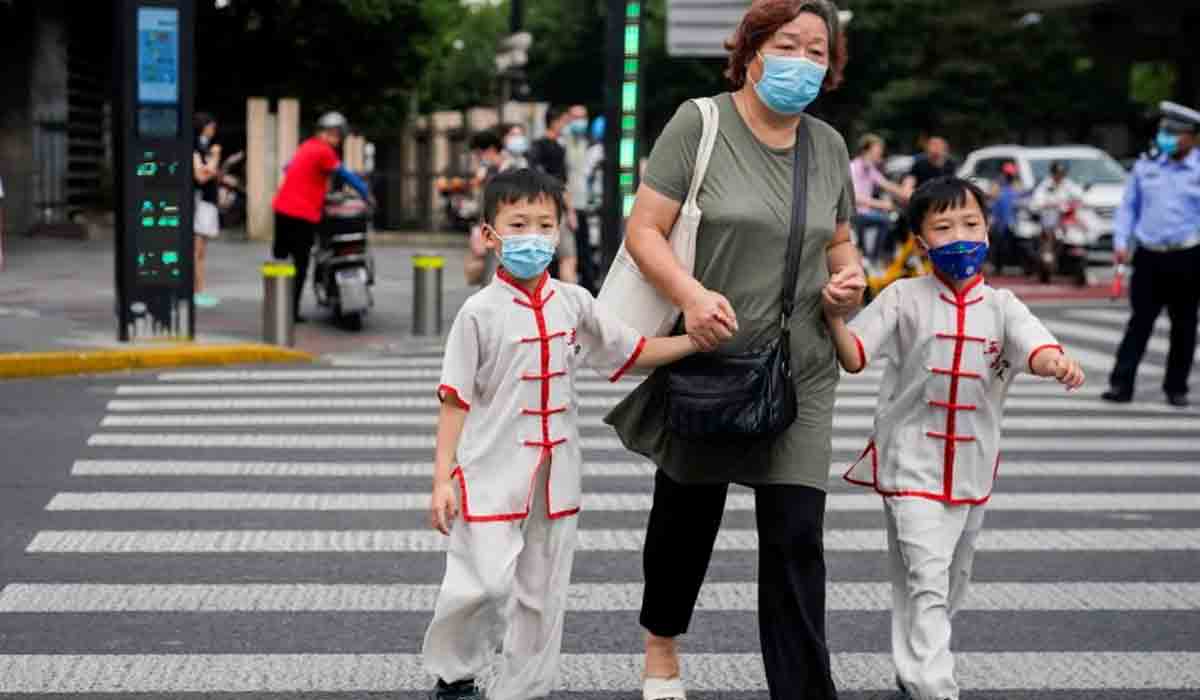 చైనాలో మ‌ళ్లీ క‌రోనా క‌ల‌క‌లం.. ప‌లు న‌గ‌రాల్లో లాక్‌డౌన్‌లు..!