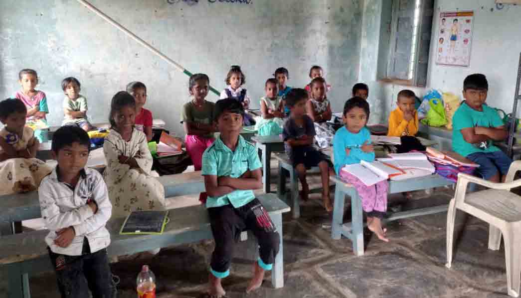 మూత‘బడి’ ఓపెన్‌