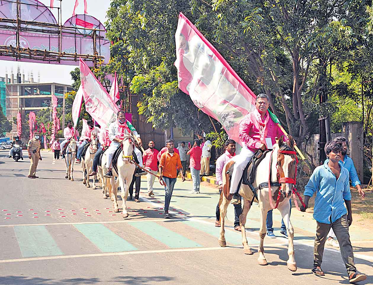 తెలంగాణ గళం, బలం అగ్రగామి దళం టీఆర్‌ఎస్‌