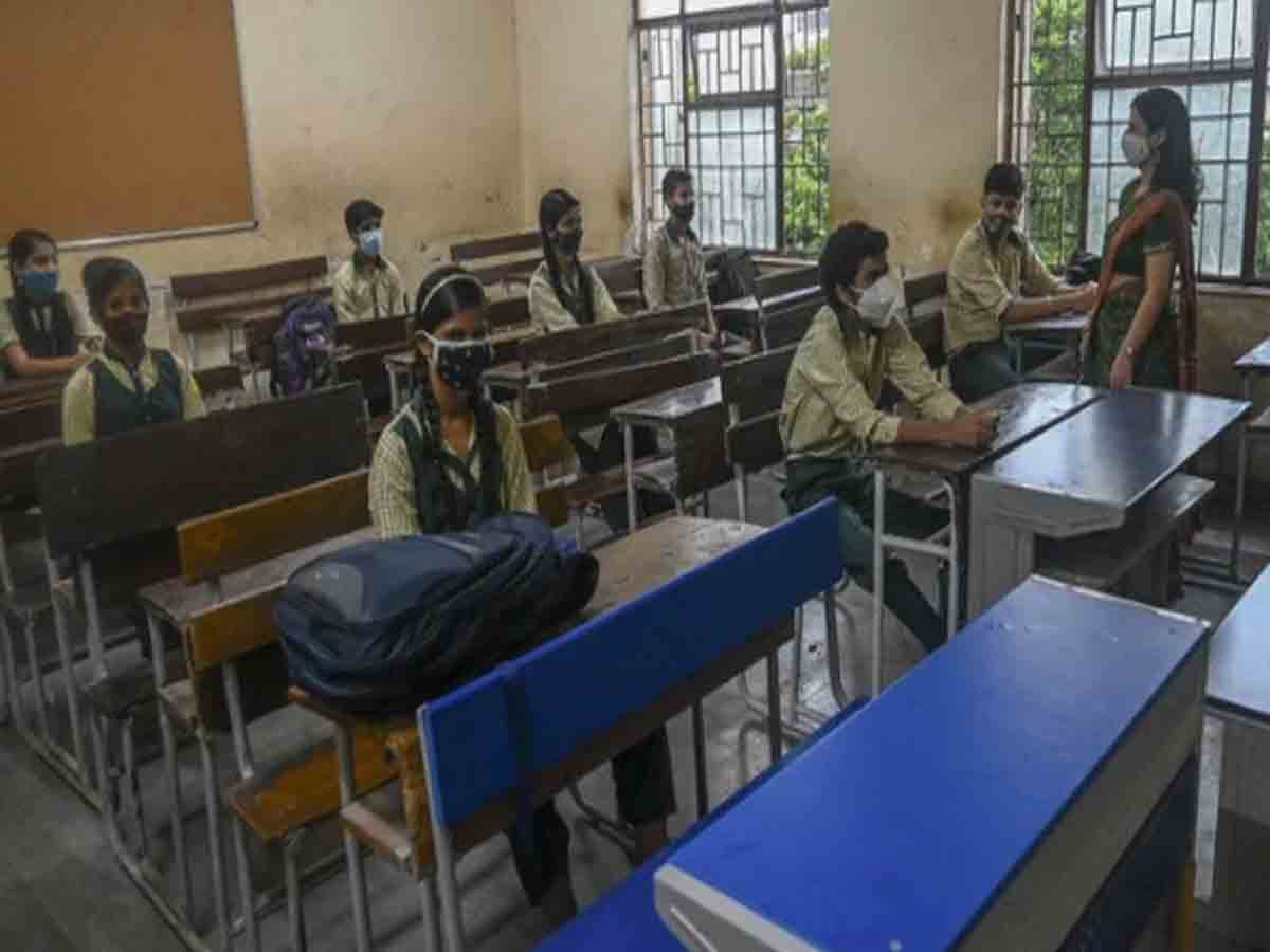 సోమవారం నుంచి ఢిల్లీలో తెరుచుకోనున్న అన్ని స్కూళ్లు
