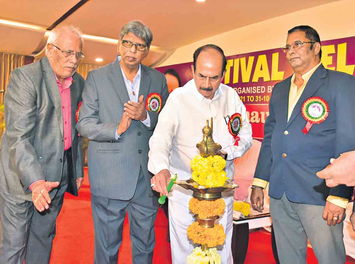 ఫెస్టివల్‌ మేళా ప్రారంభం