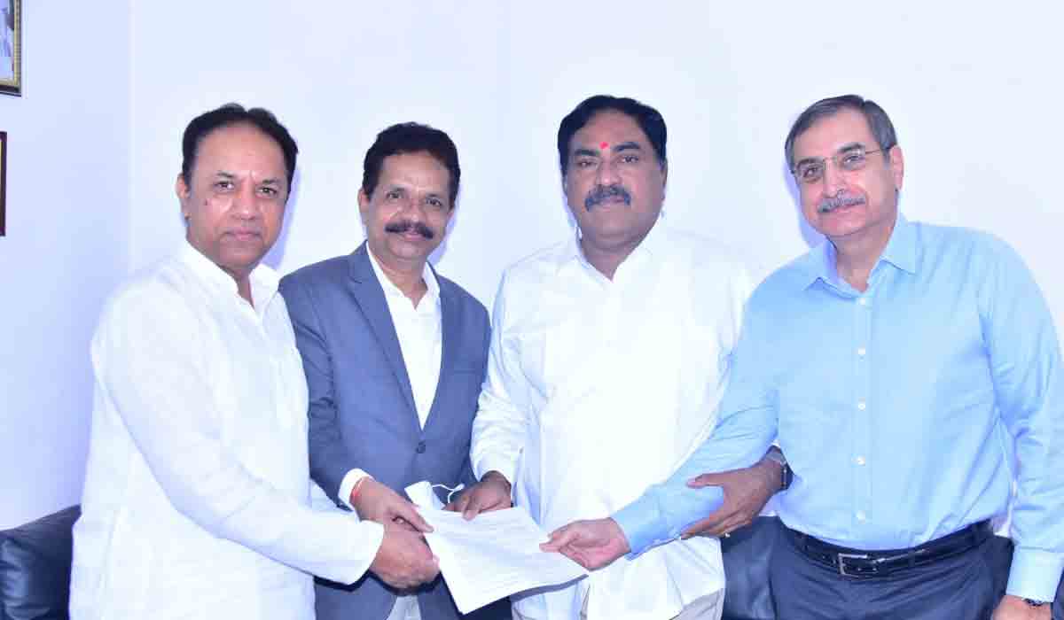 వ‌రంగ‌ల్‌లో హైద‌రాబాద్ ప‌బ్లిక్ స్కూల్‌కు స్థ‌లం కేటాయింపు