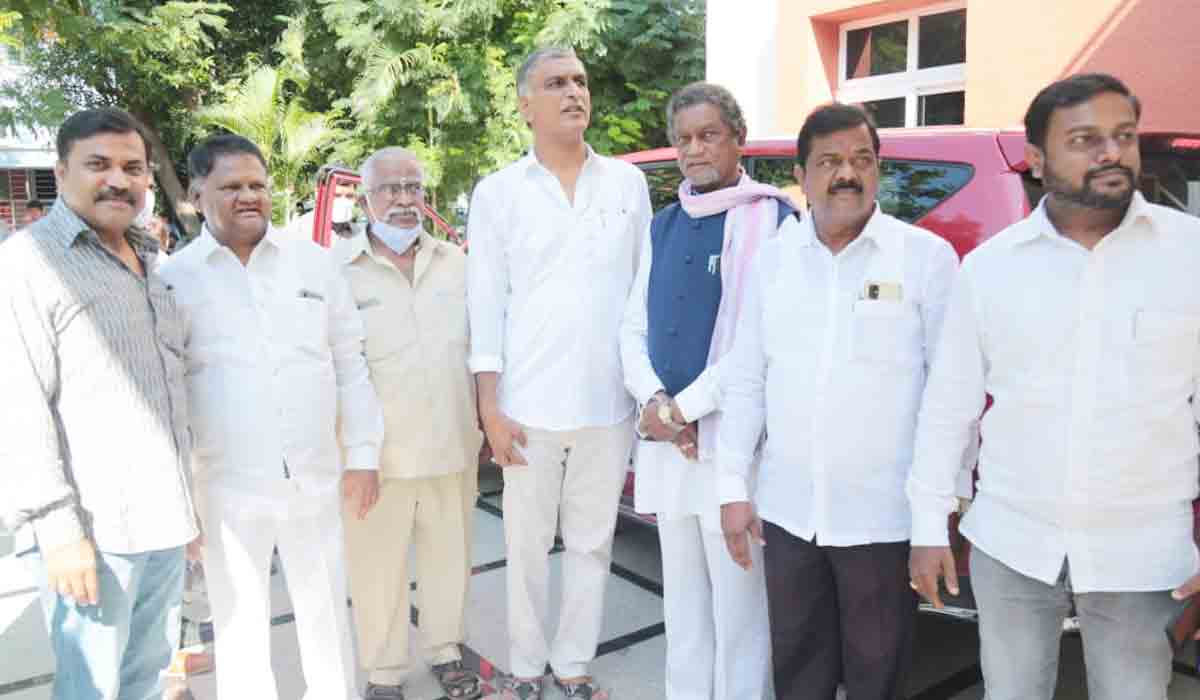 Huzurabad | ప‌ద్మ‌శాలీలంతా టీఆర్ఎస్ వైపే.. హుజూరాబాద్ ఉప ఎన్నిక‌లో సంపూర్ణ మ‌ద్ద‌తు..