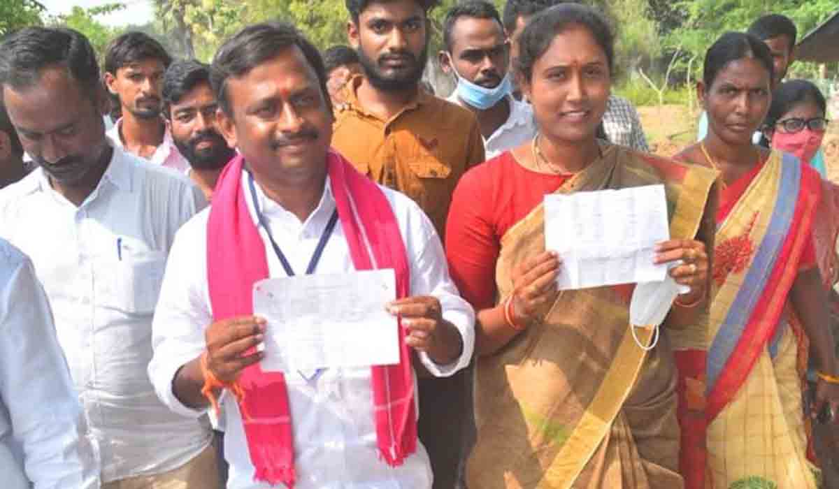 Huzurabad Bypoll | ఓటుహక్కు వినియోగించుకున్న గెల్లు శ్రీనివాస్‌