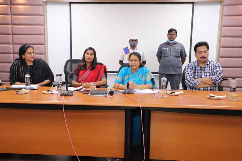 నగరాన్ని ఫ్యూచర్‌ సిటీగా తీర్చిదిద్దుతాం