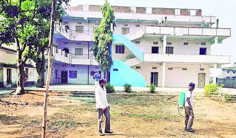 హాస్టళ్లు ఓపెన్‌